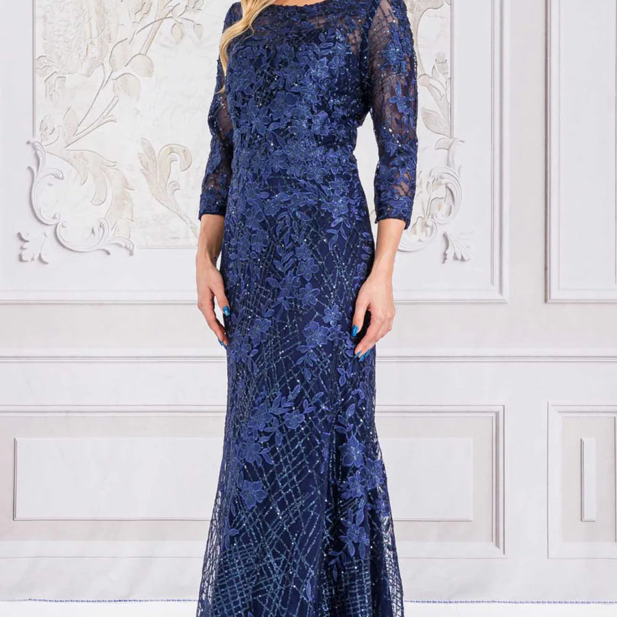 Vestido de media manga con bordado floral de Amelia Couture 7045