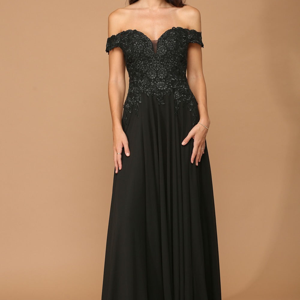 Vestido monocromo de encaje y gasa con hombros descubiertos y espalda encorsetada EVA 5239