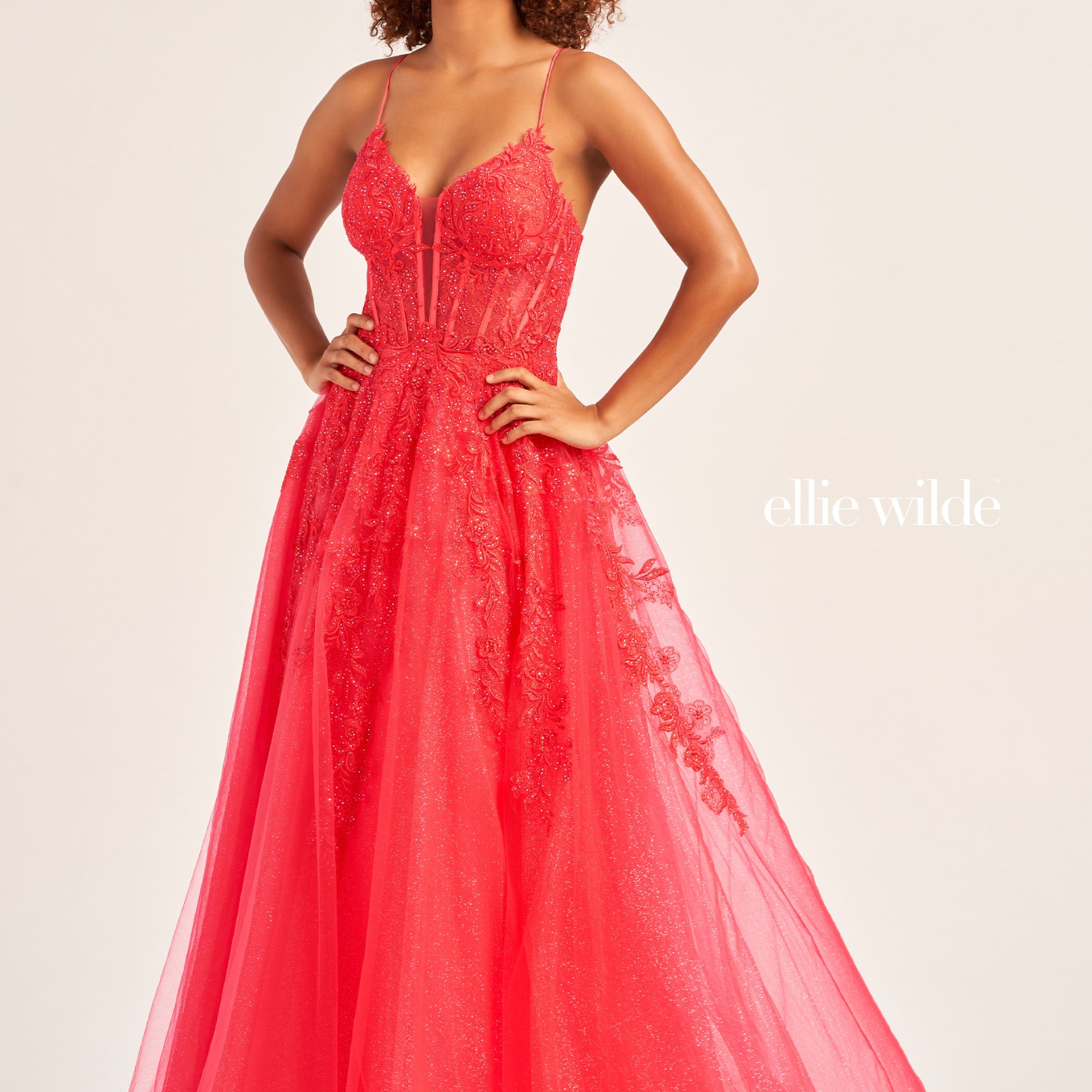 Vestido largo de Ellie Wilde EW36046