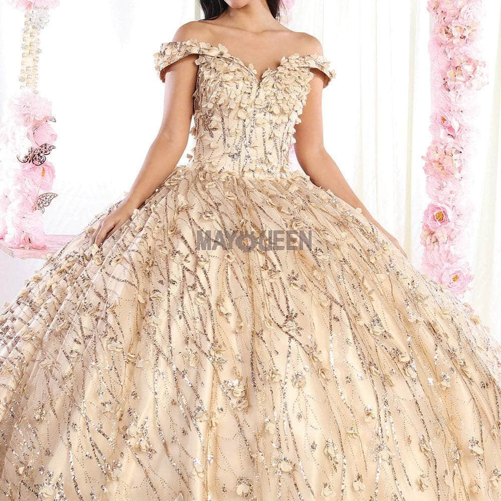 Vestido de quinceañera con apliques de hojas LK167