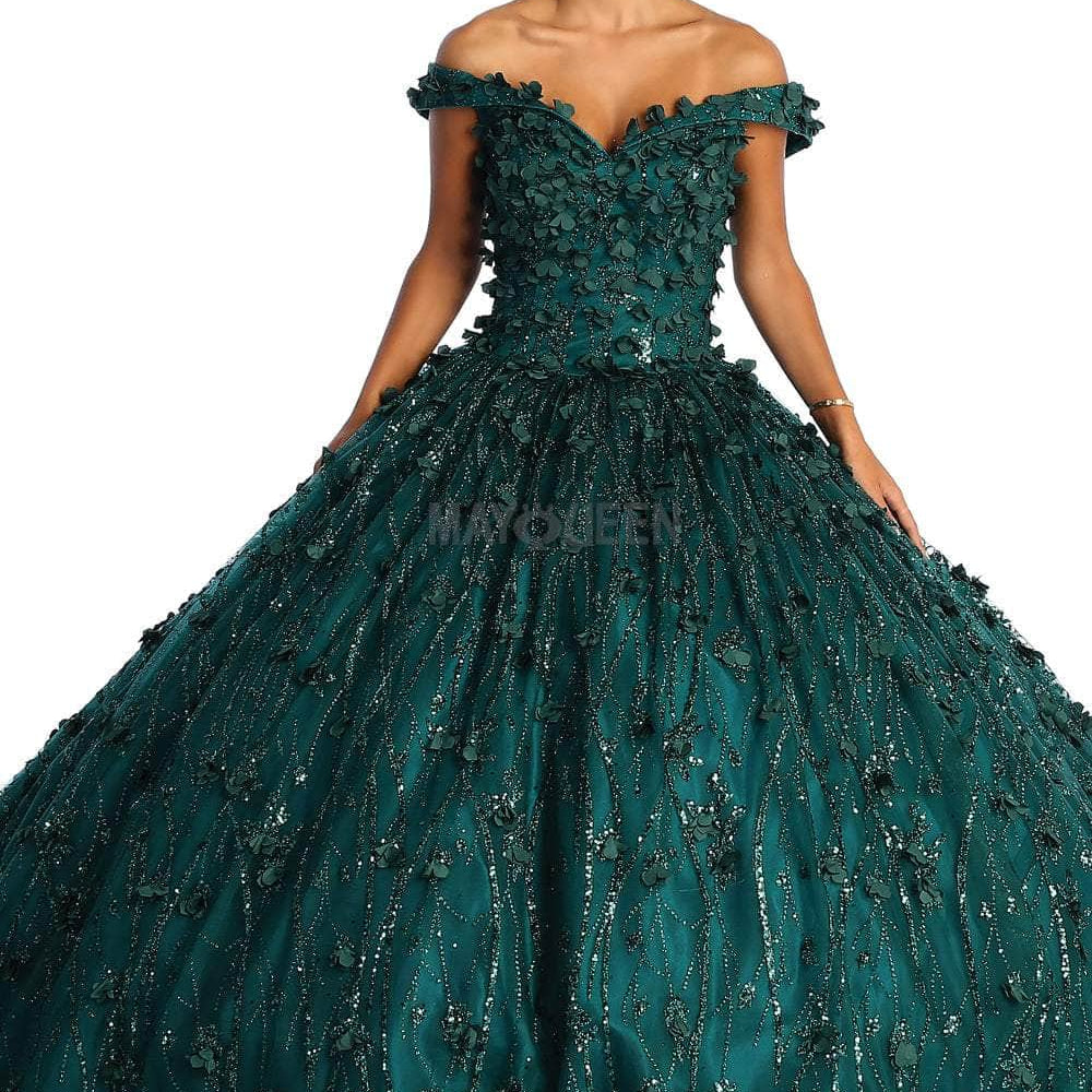 Vestido de quinceañera con apliques de hojas LK167