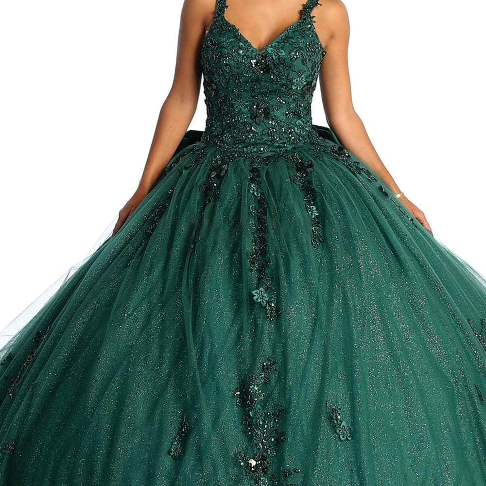 Vestido de quinceañera con escote en V bordado LK174