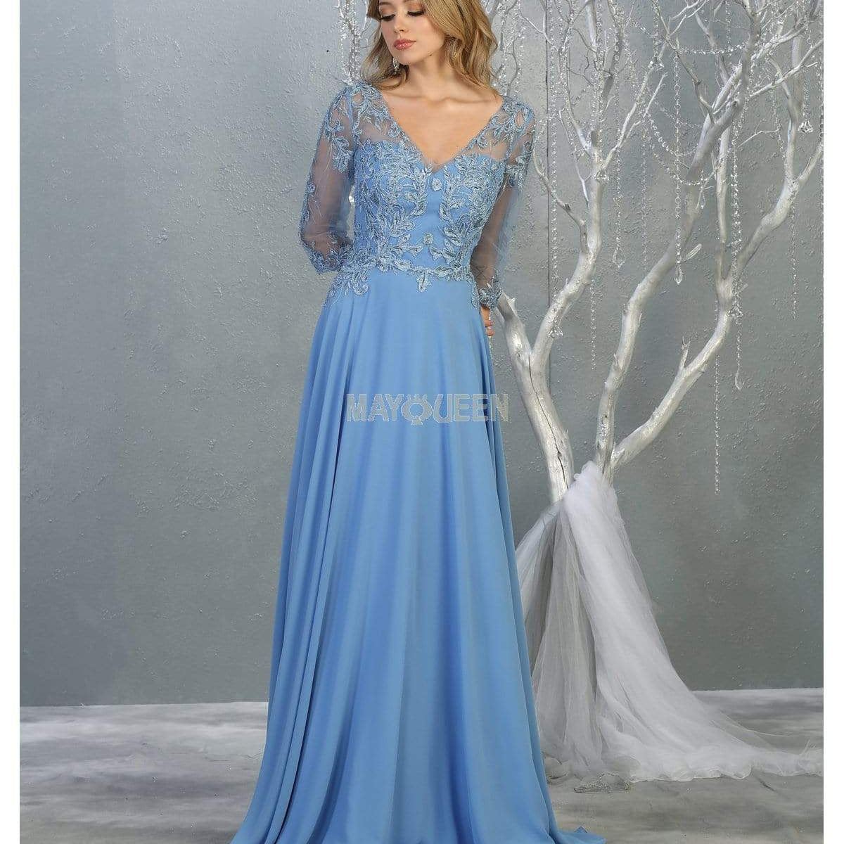 Vestido línea A con cuello en V adornado con abalorios RQ7820