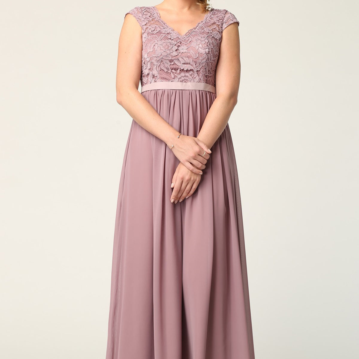 Vestido de encaje y gasa con mangas casquillo EVA 3161