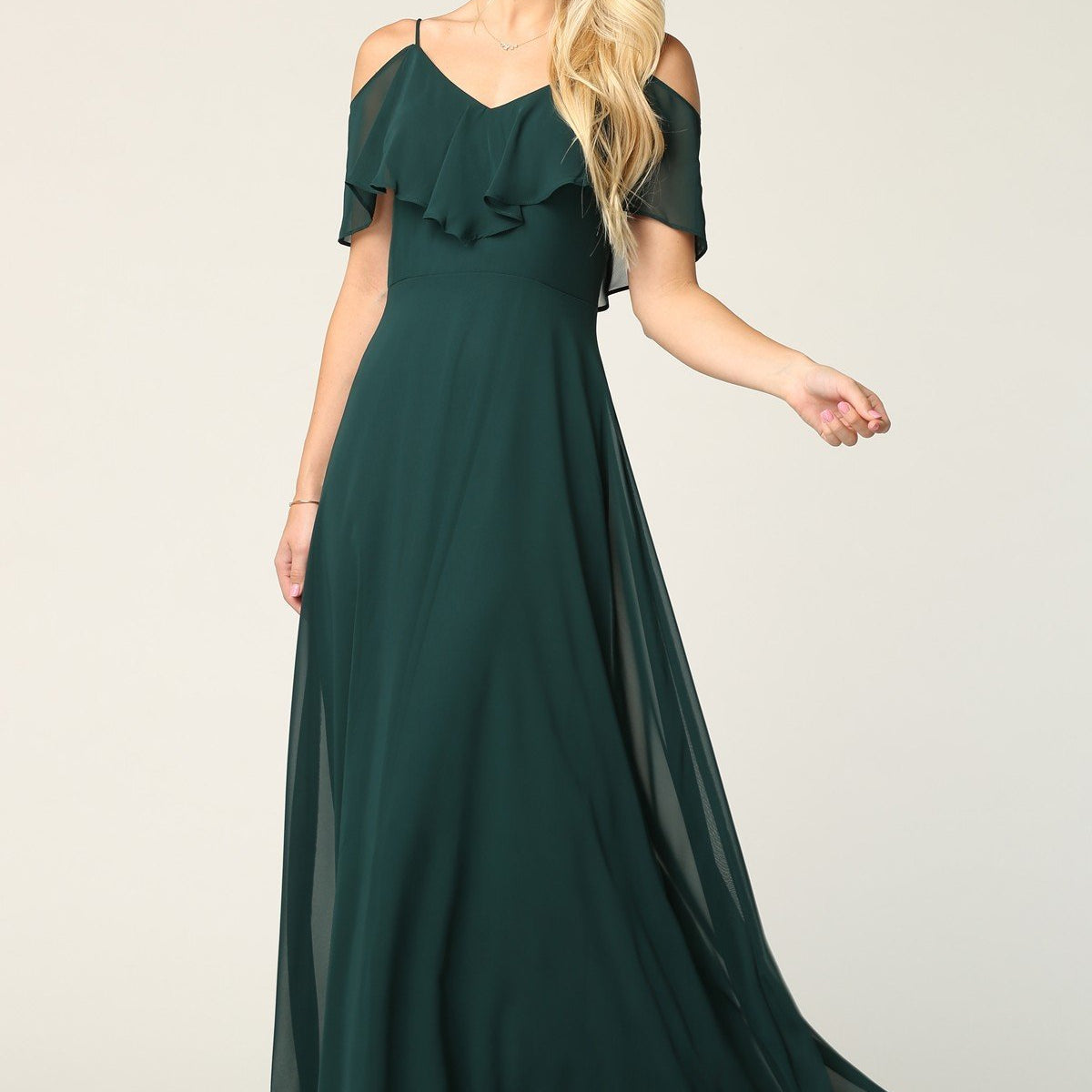 Vestido de dama de honor de gasa con hombros fríos y largo hasta el suelo EVA 3263