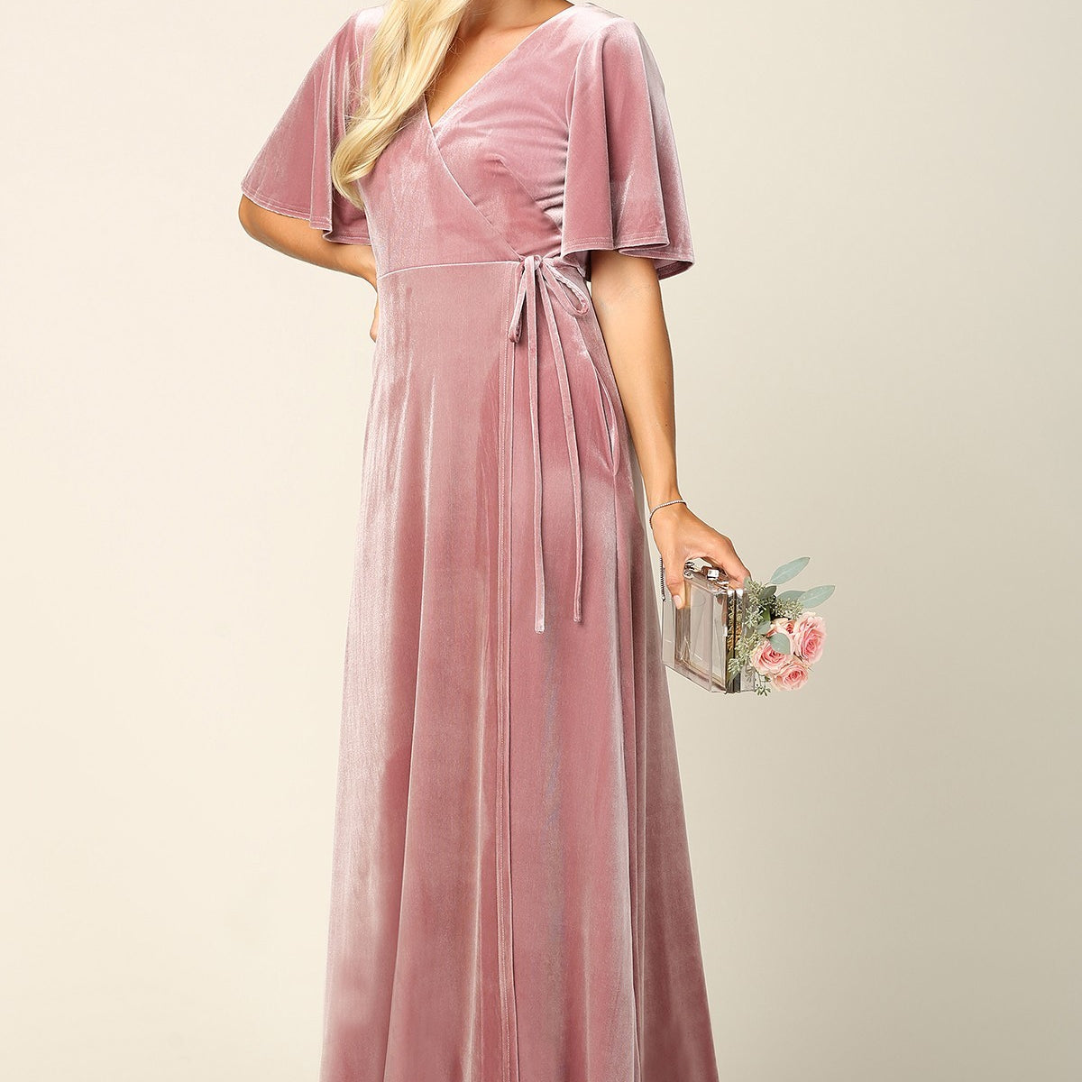 Vestido de terciopelo con mangas acampanadas y bolsillos EVA 3432