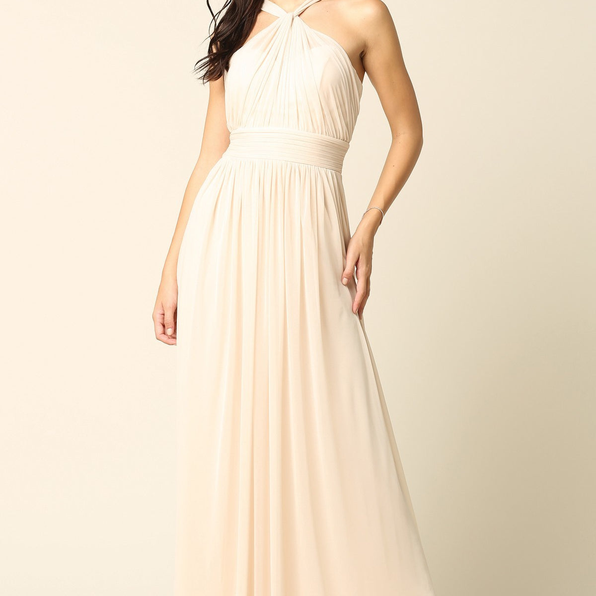 Vestido de gasa elástica con escote halter y cintura plisada EVA 3206