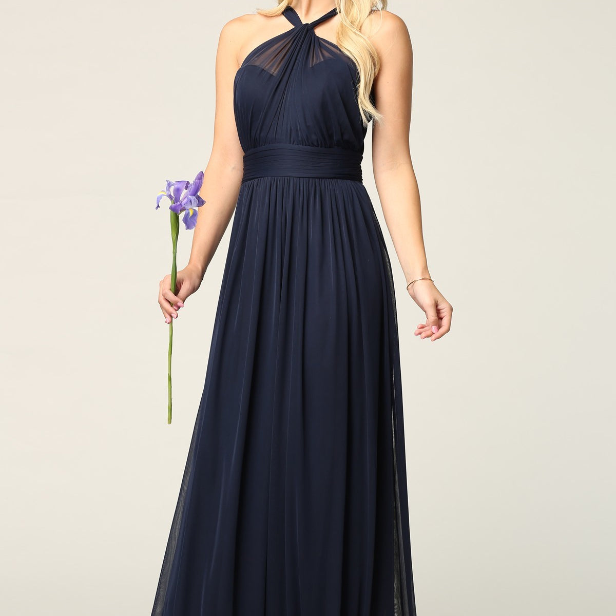 Vestido de gasa elástica con escote halter y cintura plisada EVA 3206