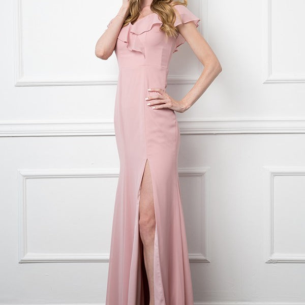 Vestido de gasa con volantes en los hombros y abertura frontal EVA 3438