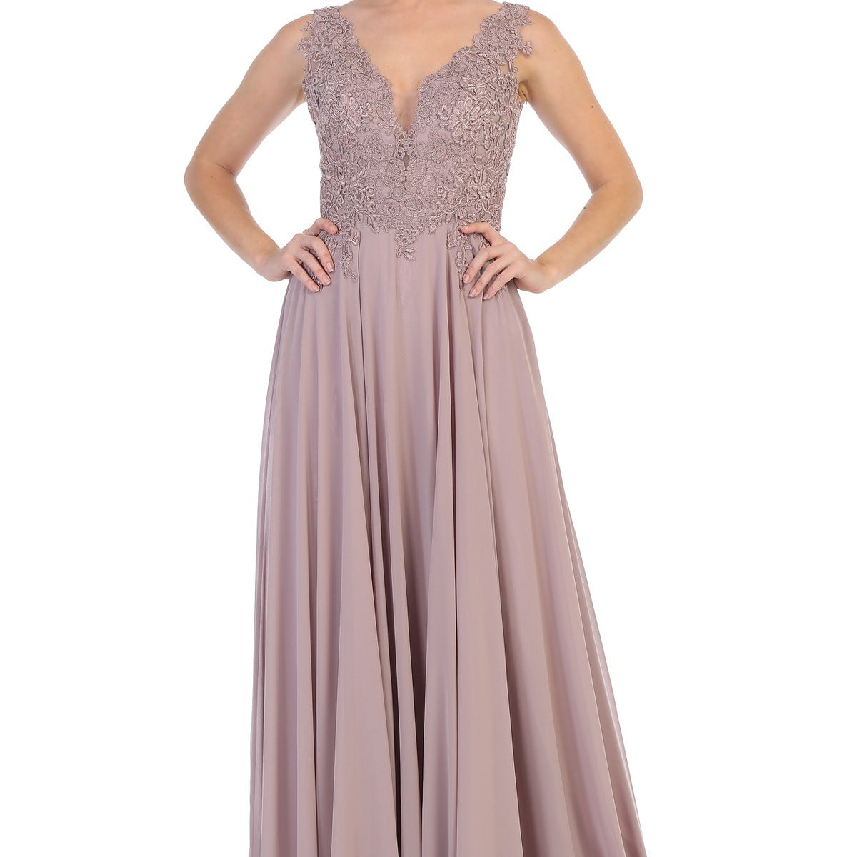 Vestido de gasa sin mangas con apliques monocromos en el corpiño EVA 5201