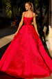 Vestido de fiesta sin mangas bordado de Amelia Couture SU074