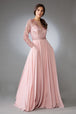 Vestido de gasa con mangas largas bordadas de Amelia Couture 7036