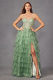 Vestido de fiesta con volantes sin mangas y corte-A de Juliet JT2458A