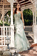 Vestido de sirena sin mangas adornado de Juliet JT2441S