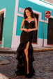 Vestido de novia sin mangas con apliques ajustados de Nox Anabel T1337