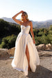 Vestido de novia con corsé sin tirantes de Nox Anabel JE1005