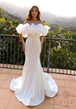 Vestido de novia con volantes de Nox Anabel JW984