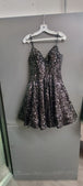 Vestido de fiesta con mangas de tirantes y cuello en V Dancing Queen 3356