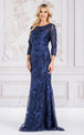 Vestido de media manga con bordado floral de Amelia Couture 7045
