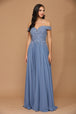 Vestido monocromo de encaje y gasa con hombros descubiertos y espalda encorsetada EVA 5239
