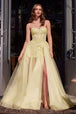 Andrea & Leo A1381 - Ballgown con Escote en Corazón y Apliques Florales y Cuentas