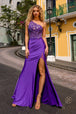 Vestido de satén con apliques y abertura en un hombro de Nox Anabel A1317
