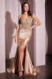 Vestido con abertura y cuello en V con pedrería de Ladivine CC0238