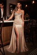 Vestido de tafetán sin tirantes con pedrería y abertura de Ladivine CD382