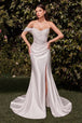 Vestido blanco con hombros descubiertos y sin mangas de satén con apliques de Ladivine CD804W