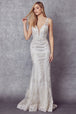 Vestido ajustado con estampado de lentejuelas y cuello en V by Juliet 277