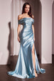 Vestido entallado de satén con abertura y hombros descubiertos, de Ladivine J877