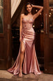 Vestido satinado sin tirantes con flores 3D y abertura de Ladivine J884