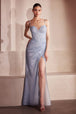 Vestido ajustado sin mangas con brillo y abertura de Ladivine T707