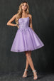 Vestido corto sin mangas con apliques florales de Juliet 860