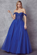 Vestido de tul bordado sin hombros by Juliet 280