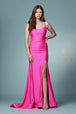 Vestido ajustado con tirantes y abertura en la espalda de Nox Anabel T481