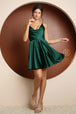 Vestido corto de satén de Nox Anabel R759