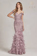 Vestido de sirena de plumas sin hombros de Nox Anabel C1106