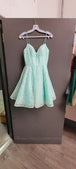 Vestido de fiesta con mangas de tirantes y cuello en V Dancing Queen 3359