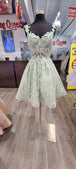 Vestido corto sin mangas con apliques florales Dancing Queen 3361