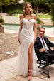 Vestido de novia de lentejuelas sin hombros de Ladivine CD0203W