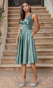 Vestido largo hasta el té con detalle plisado y sin mangas Dancing Queen 3323A