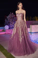 Vestido sin tirantes de tul en capas de Ladivine J852