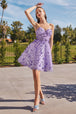 Vestido corto sin tirantes florales con manga puff KV1089 de Ladivine