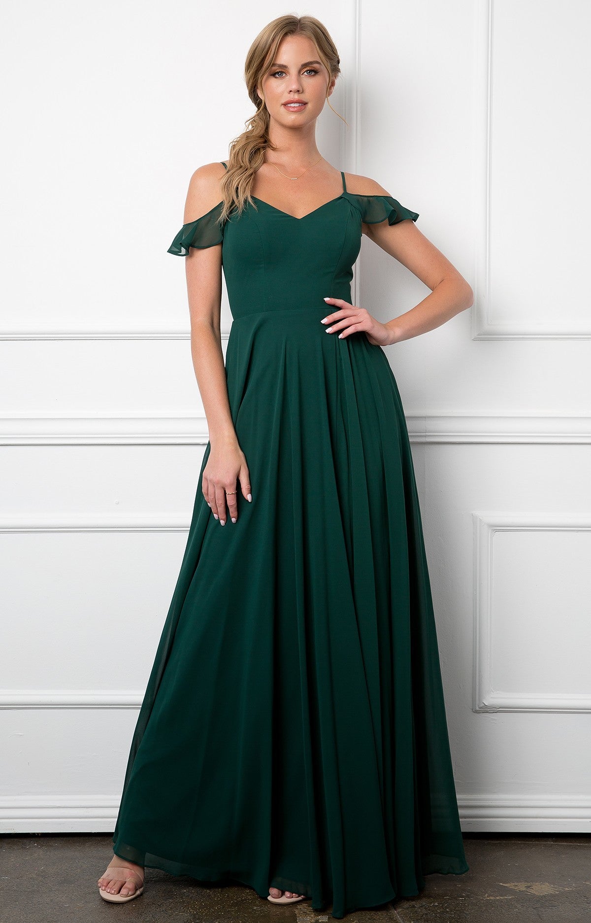 Vestido de gasa con manga volante, abertura frontal y bolsillos EVA 3447